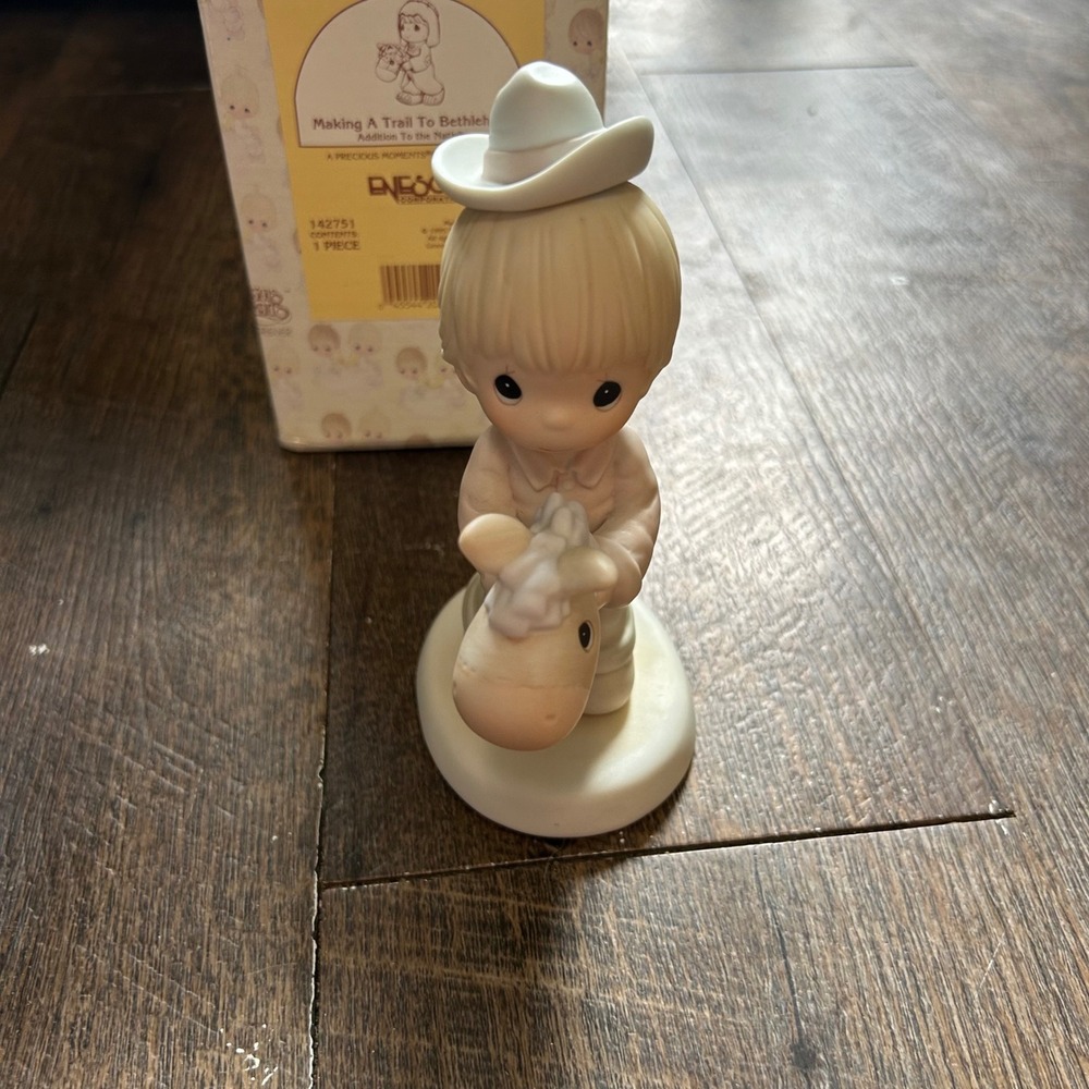 Precious Moments 142751 Making A Trail To Bethlehem Boy Hobby Horse Figurine Box